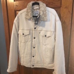 Levi’s FUR Trucker Jacket, XL